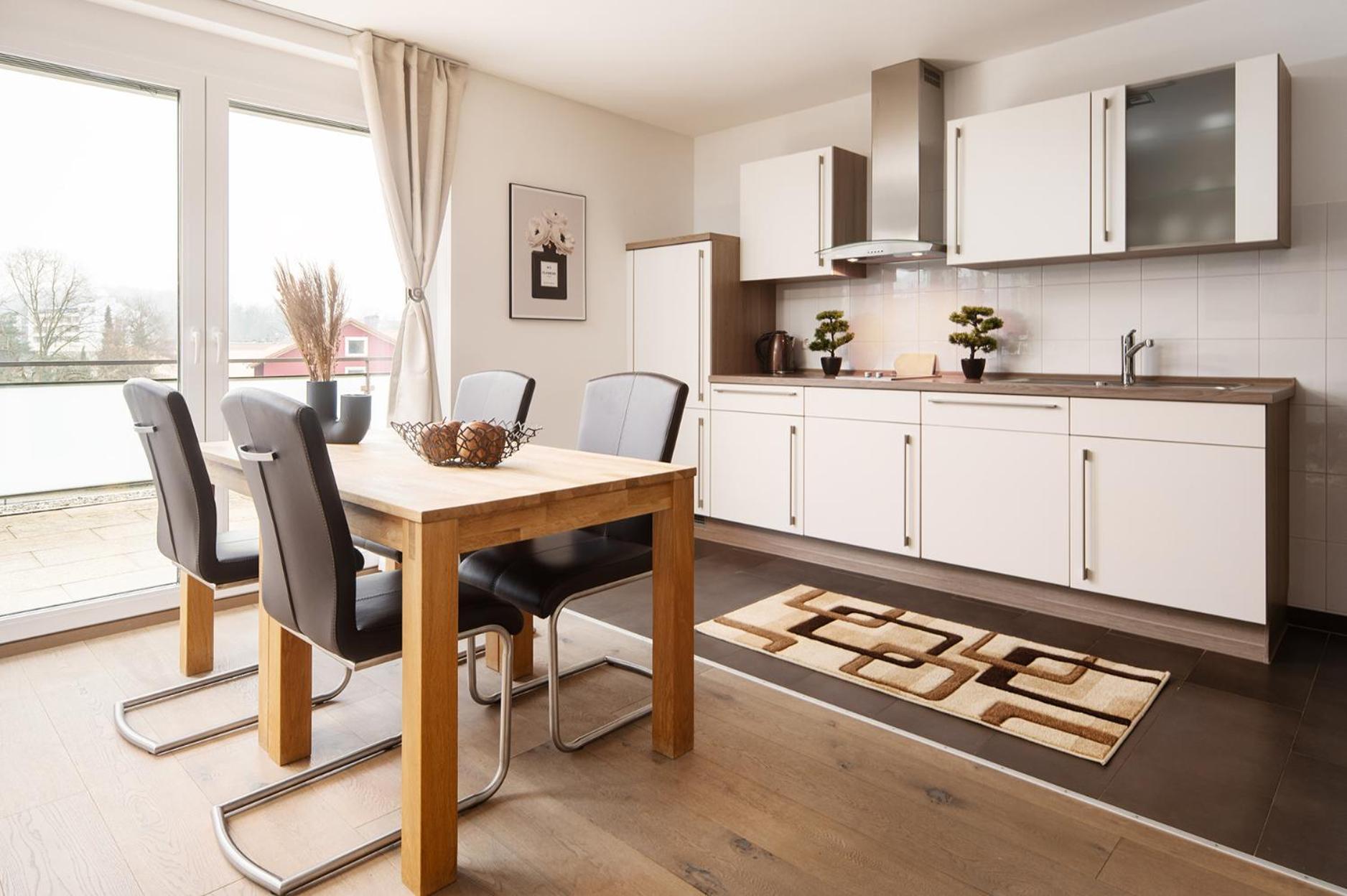 Hotel Vier Jahreszeiten An Der Therme & Kliniken Bad Krozingen Naehe Freiburg & Schwarzwald Ideal Fuer Wellness Kur & Business Ausfluege 24H Check In- Wlan & Parken Gratis 外观 照片