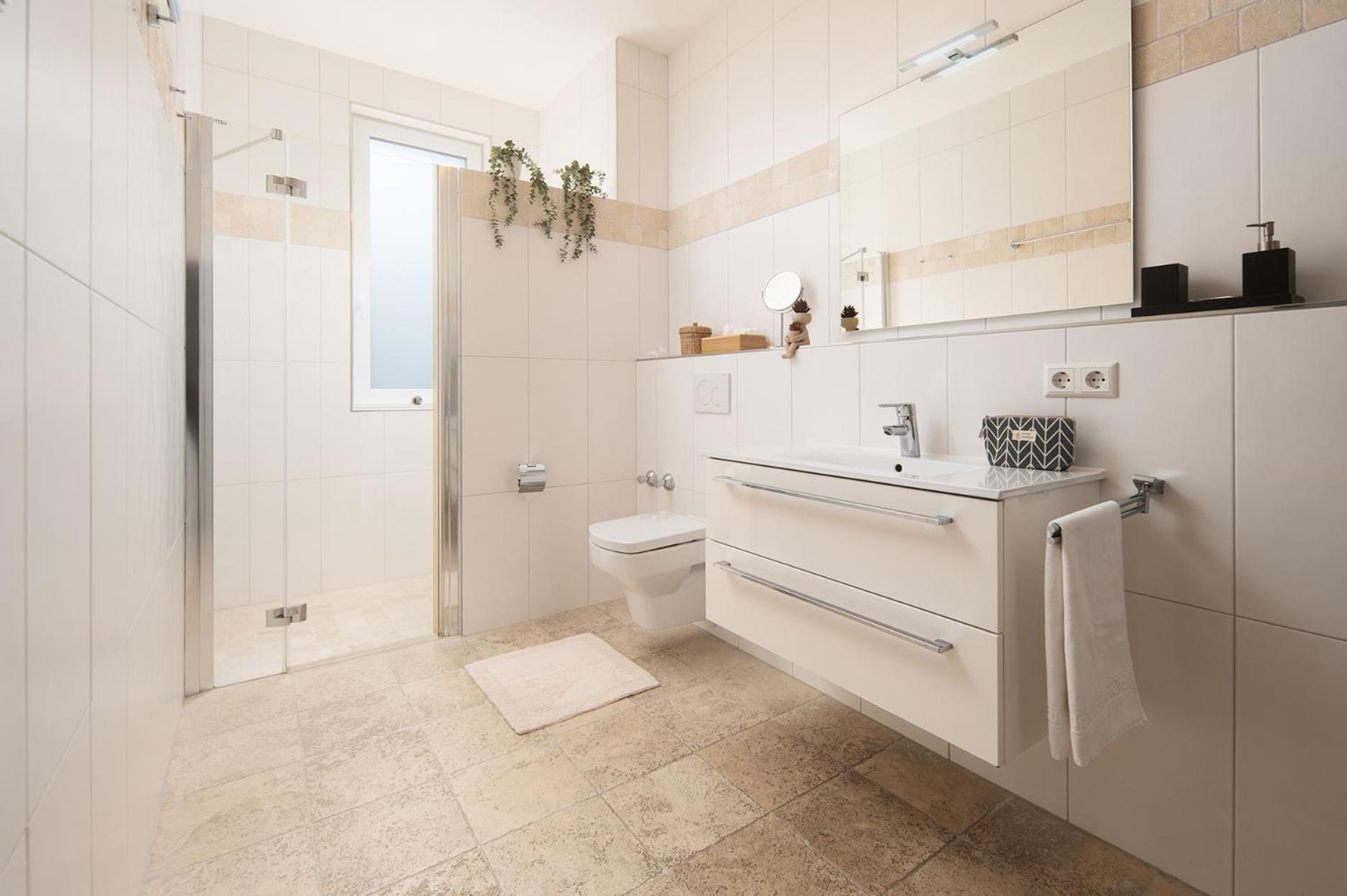 Hotel Vier Jahreszeiten An Der Therme & Kliniken Bad Krozingen Naehe Freiburg & Schwarzwald Ideal Fuer Wellness Kur & Business Ausfluege 24H Check In- Wlan & Parken Gratis 外观 照片